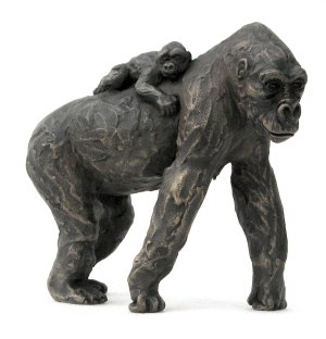 suzie_marsh_zsl_zoo_sculptures_gorilla_mother_infant_on_back_L